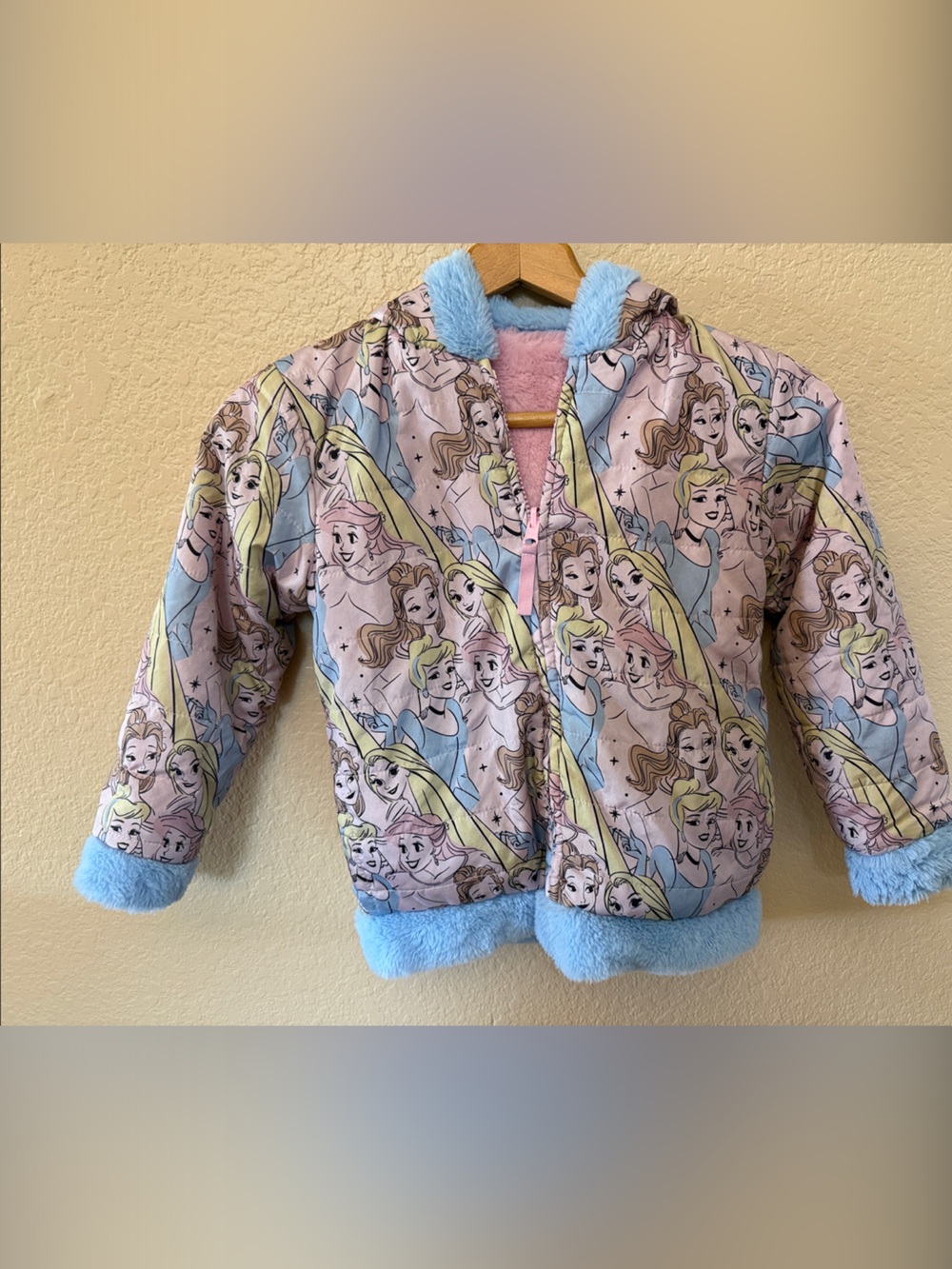 Girls' Pink & Blue Princess Print Puffer Jacket Disney reversible size 6
